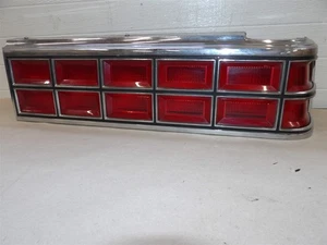 PONTIAC PARISIENNE 1985-1986 SEDAN 1981 BONNEVILLE RH PASSENGER SIDE TAILLIGHT - Picture 1 of 7