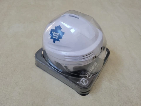Sports Images Mini Helmets toronto maple leafs White NHL Canada Canadian Cover