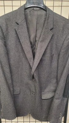 Hugo Boss Wool Blazer Jacket 44R Leather Elbow Patch Sport Coat Modern MINT - Image 1 of 4