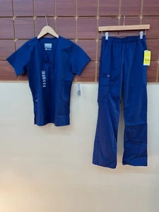 Nuevo Conjunto Médico Wink Azul Marino Sólido con Top XS y Pantalones XS ¡NUEVO CON ETIQUETAS! - Imagen 1 de 1