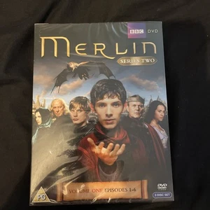 Merlin Series 2 Complete DVD - Foto 1 di 2