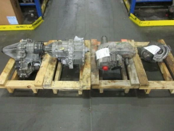 Conjunto de caja de transferencia Cadillac STS SRX 2005-2009 1147 k millas OEM LKQ Foto 1 de 3