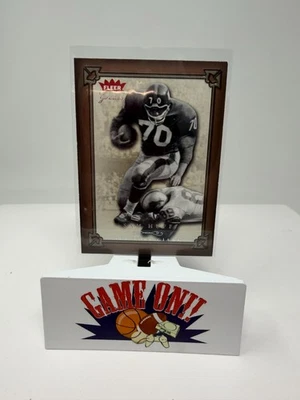 2004 Fleer Greats Football Sam Huff Card #27 - Image 1 of 2