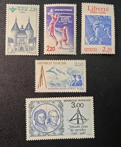 4812 - FRANKREICH - SCOTT # 2012, 2013, 2014, 2015, 2016 - POSTFRISCH - KAT 4,95 $ - Bild 1 von 1