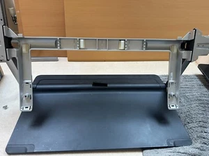 Wacom Ergo Stand for Cintiq Pro 27 - Picture 1 of 8