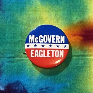 1972 Presidential George McGovern Tom Eagleton Pin Back Campaign 1.5" Button - Picture 1 of 3