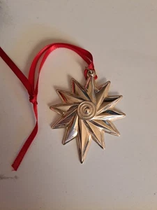 Vintage Lunt 1999 Sterling Silver Christmas Ornament Happy Holidays Star - Picture 1 of 4