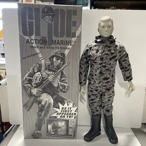 12" G.I. JOE COLLECTOR'S CLUB ACTION MARINE EDIZIONE TV BIANCO E NERO NUOVA DI ZECCA - Foto 1 di 14