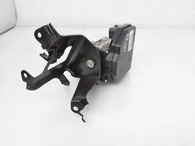 Acumulador modulador bomba 2014-2017 Toyota Highlander Vsa Abs 44590-0E040 - Imagem 1 de 4