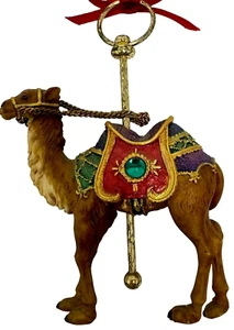 Figura de resina moldeada adorno navideño "CAMELLO" carrusel de colección -2002 - Imagen 1 de 5