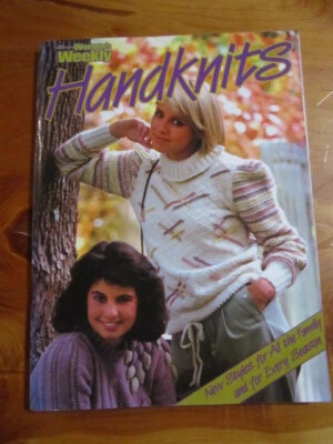 MAGAZINE THE AUSTRALIAN WOMEN'S WEEKLY HANDKNITS      *****  GREAT ** MUST SEE - Image 1 of 4