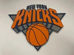 Knicks | maßgeschneidertes 3D-gedrucktes Schild | Wanddekor für Männerhöhle - Bild 1 von 1