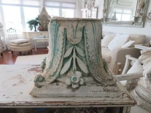 OMG Old Architectural Salvaged CAPITAL PEDIMENT Flowers Weathered PATINA - Picture 1 of 17