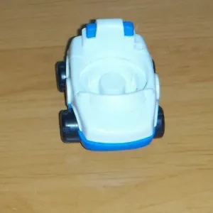 Fisher Price Little People 1995 blu e bianco con stella auto della polizia - Foto 1 di 5