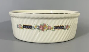 Hall BLUE BOUQUET French Baker Ovenware Casserole Fluted Round Platinum Trim USA - Picture 1 of 19
