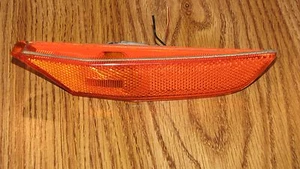 03-06 INFINITI G35 FRONT SIDE MARKER LIGHT RH OEM PASSENGER - Foto 1 di 2