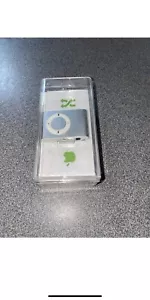 Apple 2GB iPod Shuffle silver A1204 - 2nd Generation~ New Sealed MB813LL/A - Picture 1 of 6