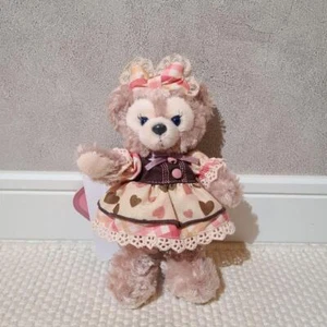 Tokyo Disney Resort Shellie May Plush Badge Sweet Duffy 2017 w/tag from JPN NEW - Picture 1 of 4
