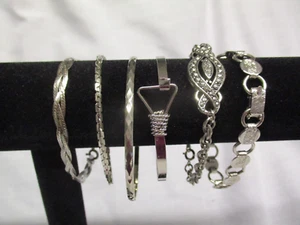 Lot of 6 Silver Tone Bracelets Mixed Styles Textured Modern (1 Avon) - Picture 1 of 3