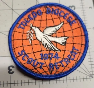Toledo Diözese 1974 Pfadfinder Retreat Patch blau & orange gesticktes Abzeichen - Bild 1 von 2