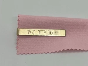 Classic Signed 14k Gold DB Dolan Bullock Satin Tone Monogram NPF Tie Clip 8g - Picture 1 of 3