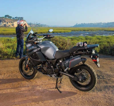 YOSHIMURA Yamaha SUPER TENERE 12-24 RS-4T Slip-On Exhaust, w/ Stainless Muffler - Image 1 of 3