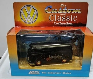 LLEDO VOLKSWAGEN COMBI VAN VW AIRCOOLED THE CUSTOM AND CLASSIC COLLECTION - Picture 1 of 2