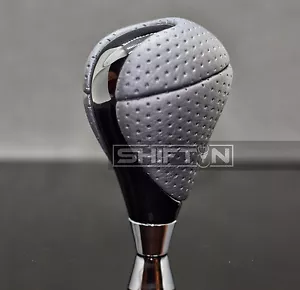 Punched Piano Black Gear Shift Knob for Lexus ES340 GS300 IS350 GS450h ISF RBPBp - Picture 1 of 12