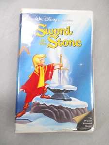 Walt Disney Black Diamond Classics Animated VHS The Sword in the Stone Clamshell - Picture 1 of 2