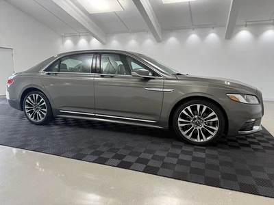 2017 Lincoln Continental Select - Image 1 of 4