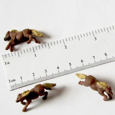 3 Toy Pony Horse Figures 9693 Doll House Shoppe Micro-Mini Miniature