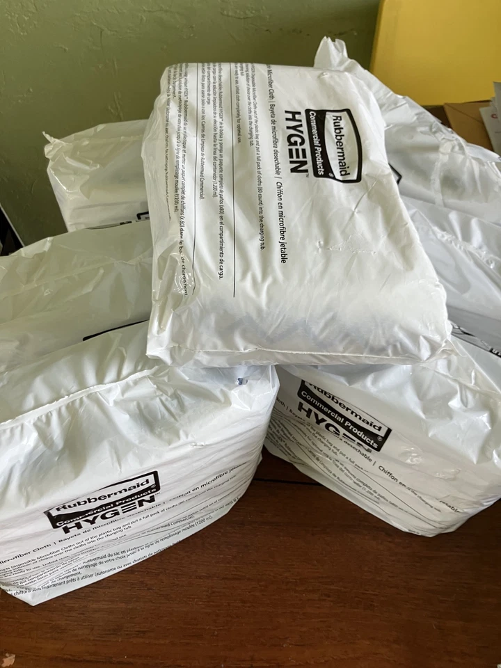 RUBBERMAID COMMERCIAL PRODUCTS 2134283 Dry Wipe General Purpose Wipe PK10