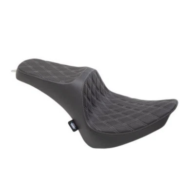 Drag Specialties Predator III Seat - Double Diamond - Silver Thread 0802-1360 - Image 1 of 3
