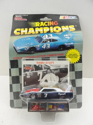 Racing Champions 1/64 Ramo Stott #7 Plymouth Superbird Foto 1 de 4
