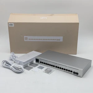 Ubiquiti Networks Pro Max 16 PoE Switch (USW-Pro-Max-16-PoE) - Bild 1 von 9