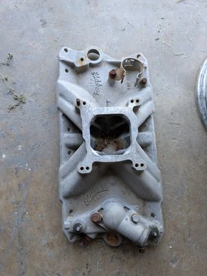 Vintage Edelbrock TM 1 SBC Chevy Aluminum Intake - Image 1 of 4