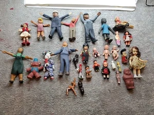 ESTATE FIND Vintage Doll Lot 25+ Dolls Small All From Around The World - Picture 1 of 13