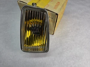 NOS Bosch 1305352902 Mercedes 0008264999 Amber Right Fog Light W126 126EL49606 - Picture 1 of 8