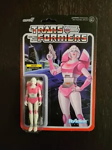 Arcee The Movie 2022 3,75" TRANSFORMERS ReAction Super 7 NUEVO SIN USAR - Imagen 1 de 2