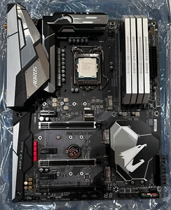 i7-8700k CPU, Gigabyte z370 Gaming 5 motherboard combo, 32 GB DDR4 RAM - Bild 1 von 8