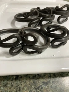 Juego de 6 servilleteros rústicos de hierro forjado negro - Imagen 1 de 5