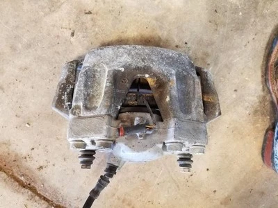 Pinza de conductor tipo 212 estación trasera Wgn se adapta a 10-16 MERCEDES CLASE E 1385839 Foto 1 de 4