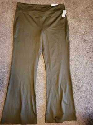 Pantalones de Yoga Maurices Bootcut Verde Talla XXL Foto 1 de 4