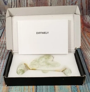 DIFFMELY Jade Roller GuaSha Skincare - Gua sha tools, Face Ice Rollers, Skin car - Picture 1 of 8