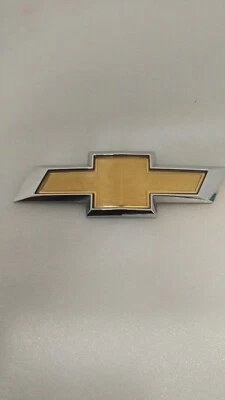 Chevrolet Cruze 2011-2015 emblema logotipo símbolo insignia maletero tapa trasera cromada OEM  Foto 1 de 4
