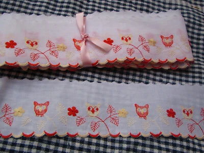 440 cm de large galon  ancien  brodé hiboux  largueur 6 cm - Photo 1/4