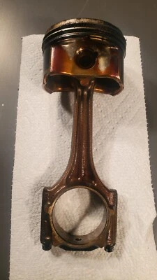 Piston and Connecting Rod Standard Volkswagen  2.0 Jetta Golf 2002 2001 2003 OEM - Image 1 of 4