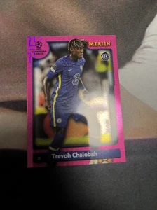 2021-22 Topps Merlin Chrome #48 Trevoh Chalobah Rookie Pink Mojo rifrattore /275 - Foto 1 di 8