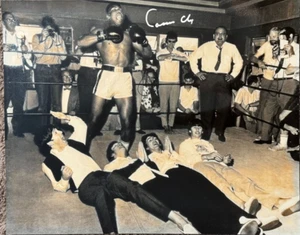 CASSIUS CLAY Signed 16"X20" Photo with The Beatles- Framed- AKA - Muhammad Ali - Picture 1 of 14