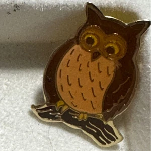 Bird Owl Enamel Vintage Tack Pin T-6546 - Picture 1 of 1
